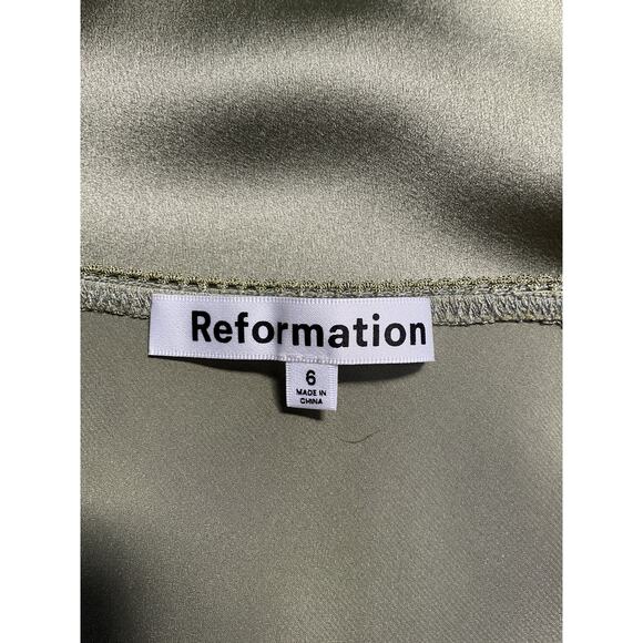 Reformation 'Layla' Green Silk Skirt Size 6 - Picture 3 of 4
